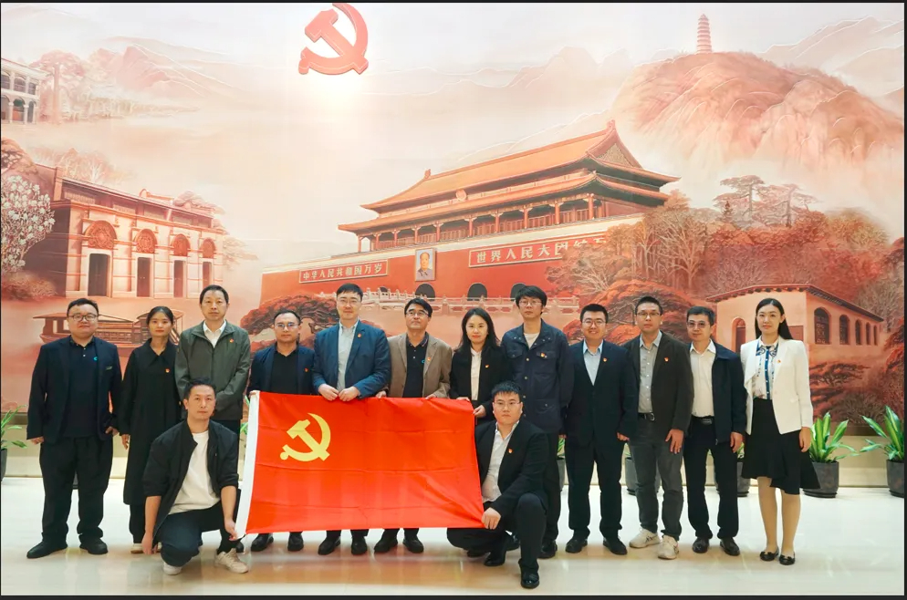 共贏新能源藍(lán)圖，引領(lǐng)新質(zhì)生產(chǎn)力——CTC國(guó)檢集團(tuán)與上海電氣“追光逐夢(mèng)”主題黨建聯(lián)建活動(dòng)圓滿舉行共贏新能源藍(lán)圖，引領(lǐng)新質(zhì)生產(chǎn)力——CTC國(guó)檢集團(tuán)與上海電氣“追光逐