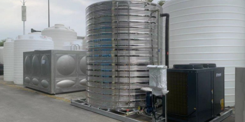 四川圆柱形不锈钢保温水箱价格,保温水箱
