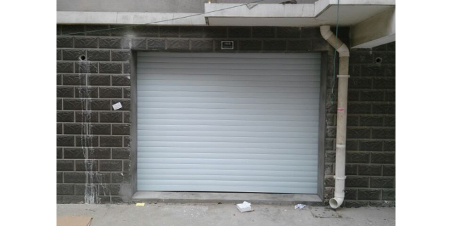 浦東新區(qū)家用車(chē)庫(kù)門(mén)廠家推薦 服務(wù)為先 上海市加和門(mén)業(yè)供應(yīng)