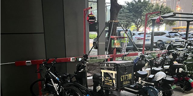 广西机械电瓶车充电桩 欢迎咨询 深圳市皇驰科技供应