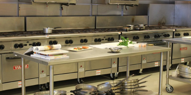 湖州学校食堂厨房设备清洗,厨房设备