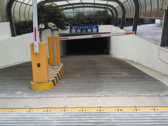 江苏机闸一体式防洪设备规格,防洪设备