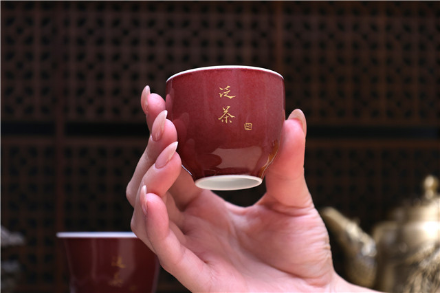 重庆陶瓷茶具定制 泛茶控股供应;