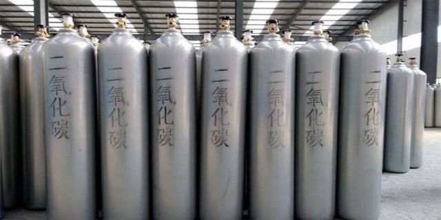 閔行區(qū)干冰二氧化碳配送中心 歡迎來(lái)電 上海奧林化工氣體供應(yīng)