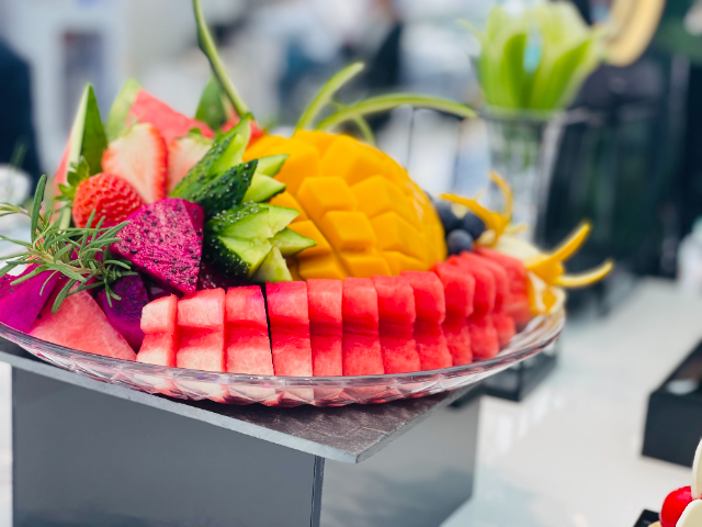 成都甜品臺(tái)冷餐訂購(gòu) 誠(chéng)信互利 成都美族食品供應(yīng)