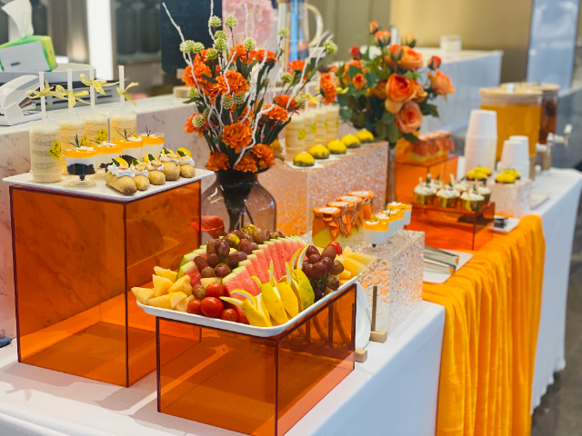 成都冷餐菜譜 服務(wù)為先 成都美族食品供應(yīng)