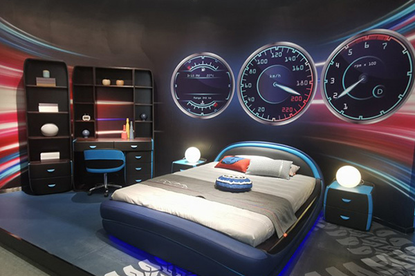 七彩人生兒童床采用有機(jī)硅皮革，只做兒童標(biāo)準(zhǔn)家具