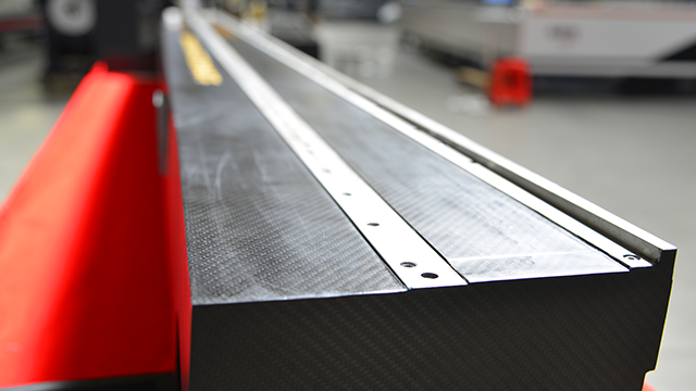 江西汽车尾翼碳纤维横梁材料 海森德克（深圳）碳纤维技术供应