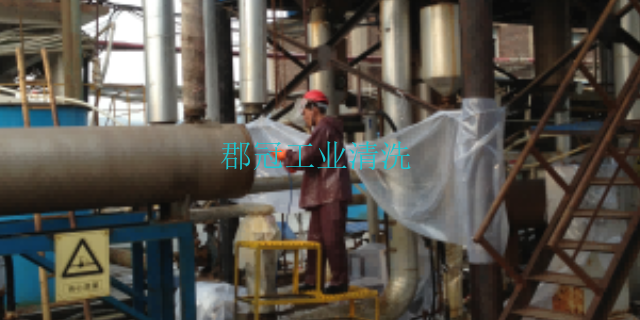 新疆自动高压水射流清洗价钱 广州郡冠工业设备清洗服务供应