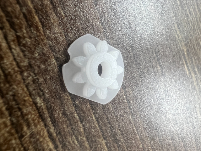 江西齒輪精密塑膠件好處 創(chuàng)造輝煌 浩英生物科技供應(yīng);