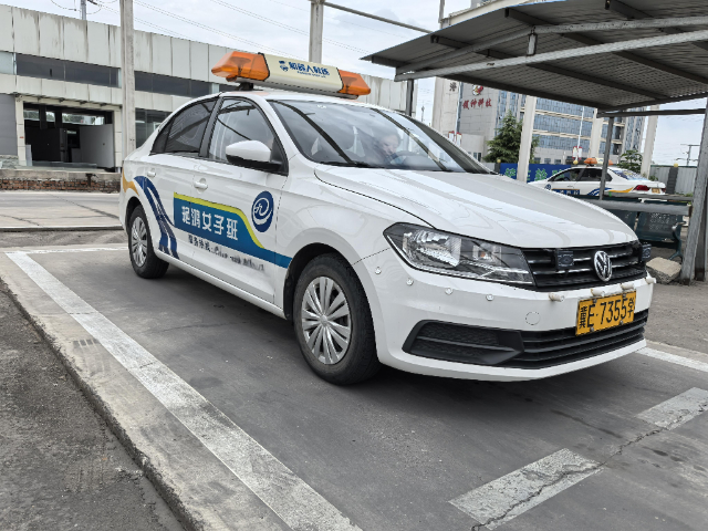 威縣女性學(xué)車安全 和諧共贏 邢臺(tái)市九洲機(jī)動(dòng)車駕駛員培訓(xùn)學(xué)校供應(yīng)