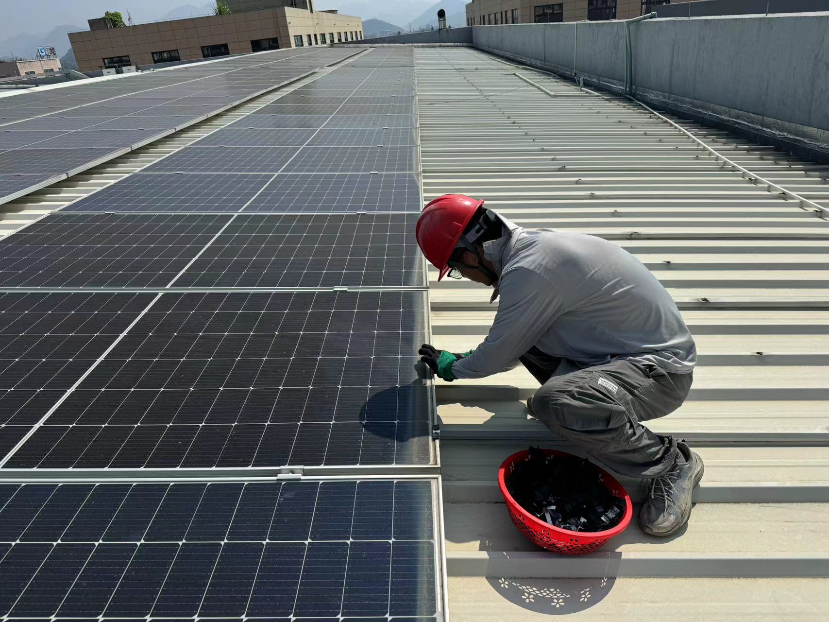 甘肃集中式地面组件导水器 值得信赖 淼可森光伏电站运维管理供应