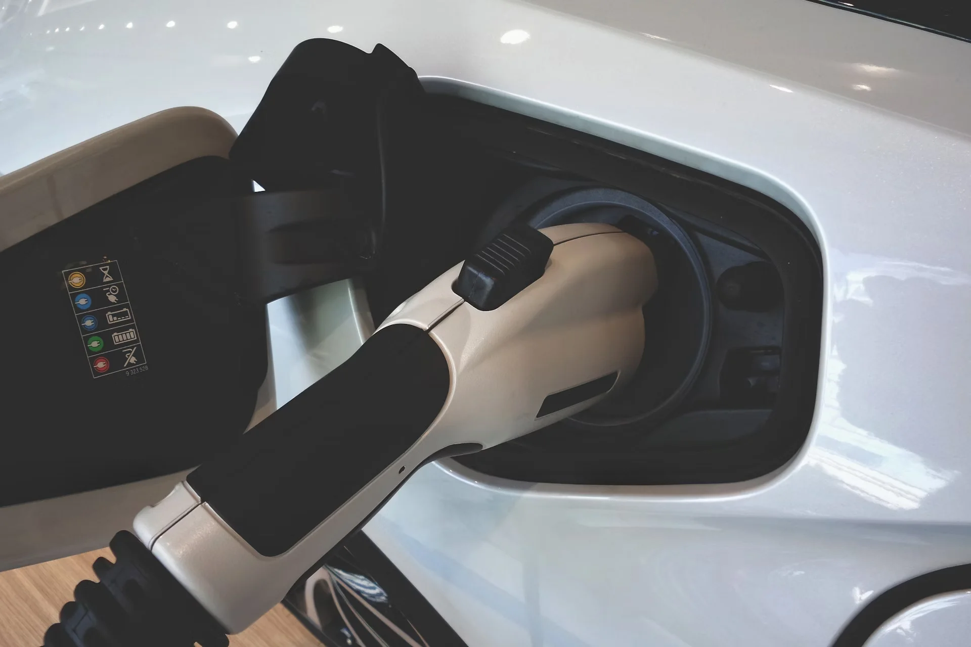 鋰電池定制重點(diǎn)注意8大事項(xiàng)