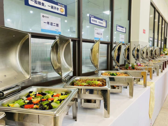 內(nèi)江西式自助餐聯(lián)系電話 值得信賴 成都凱號(hào)餐飲管理供應(yīng)