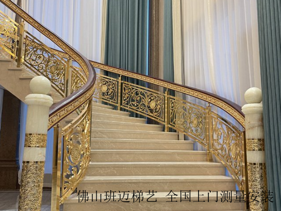 西藏弧形铜楼梯效果图
