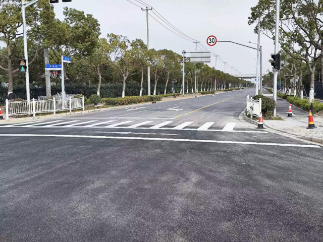 江苏道路标线报价 上海乾鲸交通设施工程供应