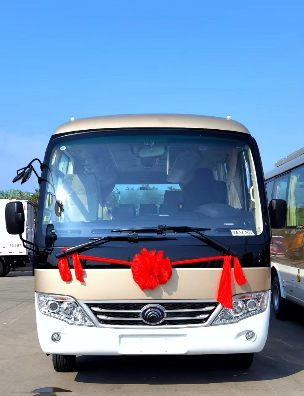 南山商務(wù)車考斯特租車報價單 深圳市深旅汽車租賃供應(yīng)