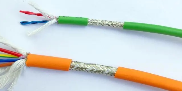 河南电源电缆和数据传输电缆的间距