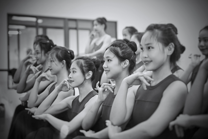 中国舞辅导机构在哪报名,中国舞集训