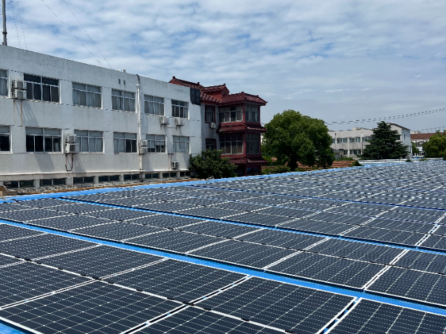 上海工商業太陽能光伏發電價格多少 鑄造輝煌 上海大傘光伏技術供應