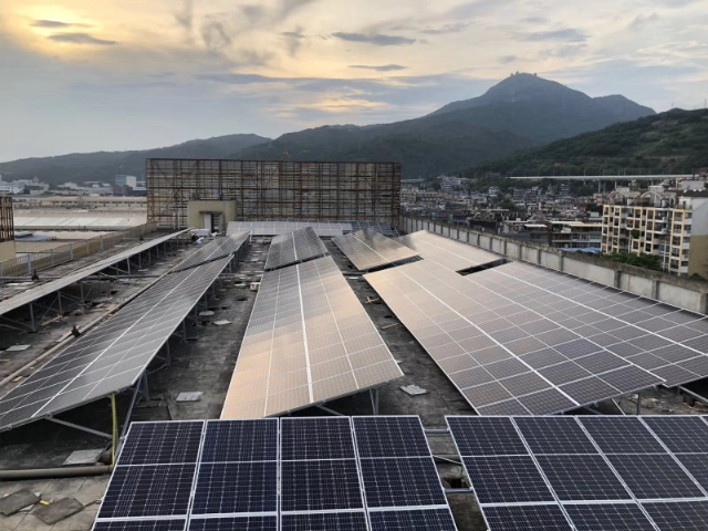 上海彩钢瓦屋顶光伏施工设备