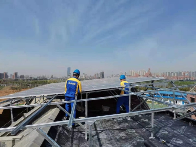 浦东新区新型节能屋顶光伏施工清包工,屋顶光伏施工