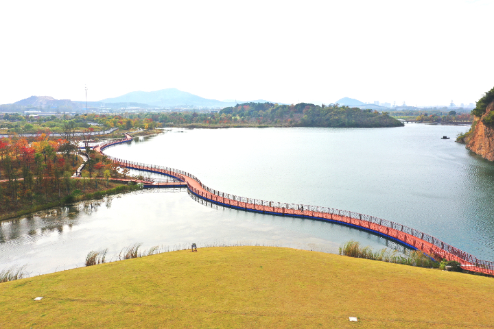 天津生產水上浮橋加工廠,水上浮橋