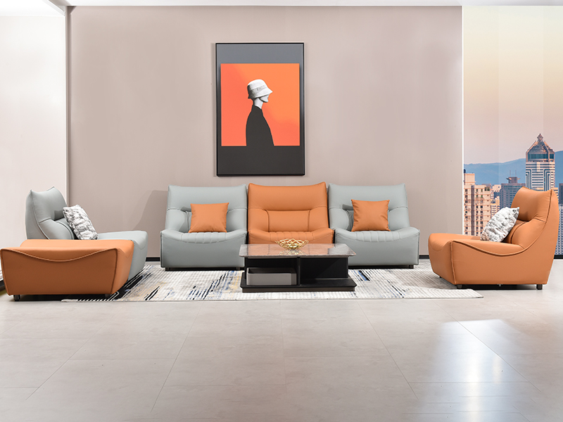 广东品牌牛皮沙发：沙发的彻底清洁