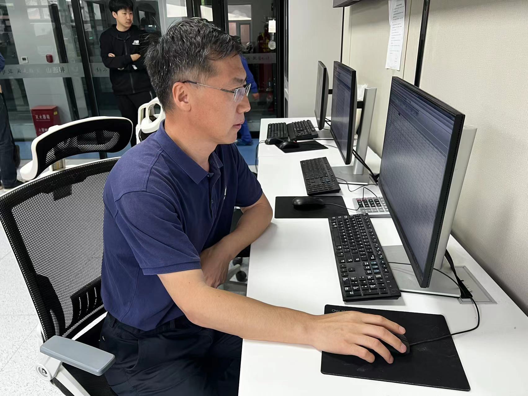 劳动楷模 丨 刘英华：择一事专一业精一行，勇攀水泥行业新岑岭