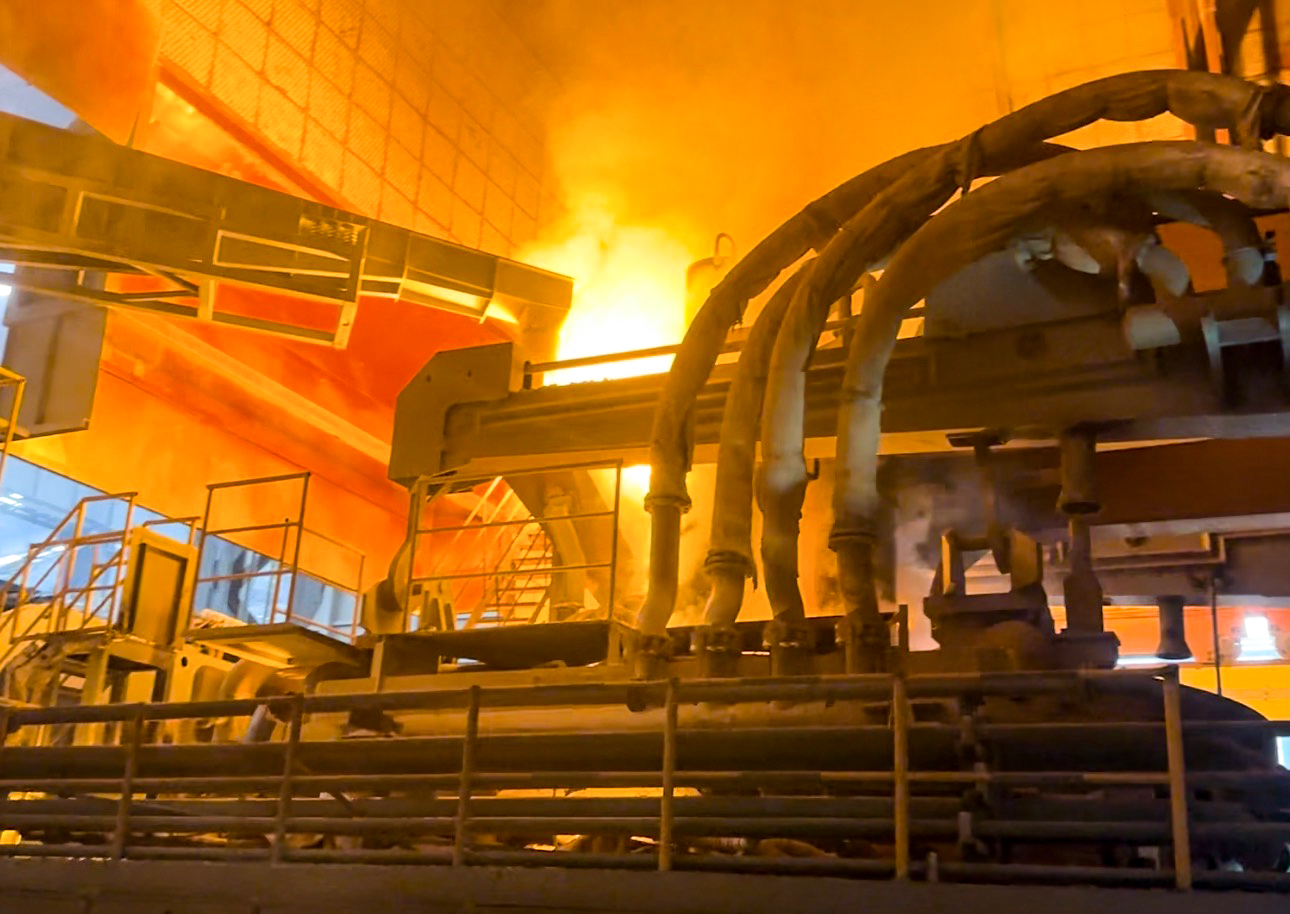 国检美诺？焖倨饰鱿低呈笛槭以谔粕街惺滋馗中陆110吨电炉项目正式投用