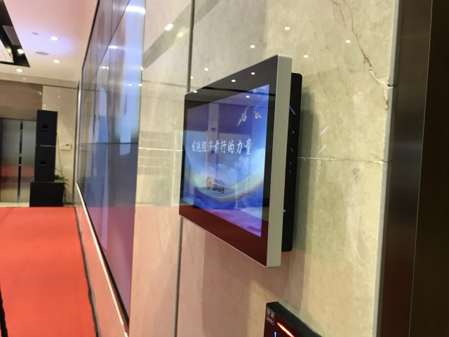 鄭州落地高清廣告機(jī)品牌 上海本斯信息科技供應(yīng)