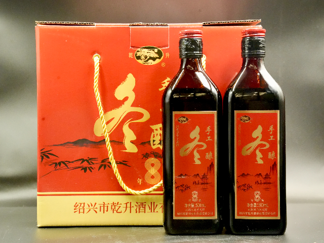 黑糯米黄酒礼盒,黄酒