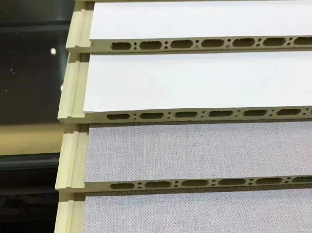 福建防潮護墻板咨詢 佩勞斯頓（廣東）建材供應(yīng)