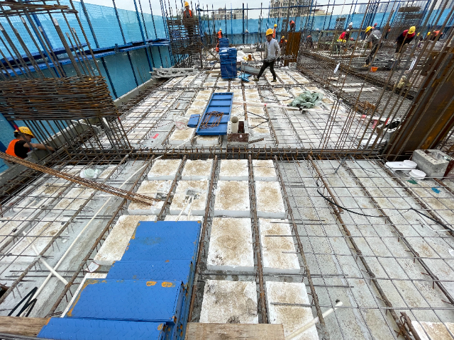 混凝土叠合板钢管桁架预应力混凝土叠合板生产 和谐共赢 深圳市现代营造科技供应;