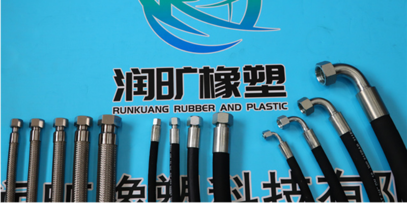 山西透明硅胶管生产企业 推荐咨询 河北润旷橡塑科技供应;