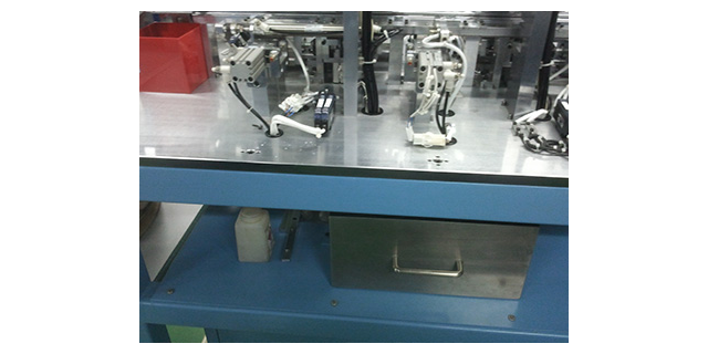 湖南机器人上下料定制机器生产过程