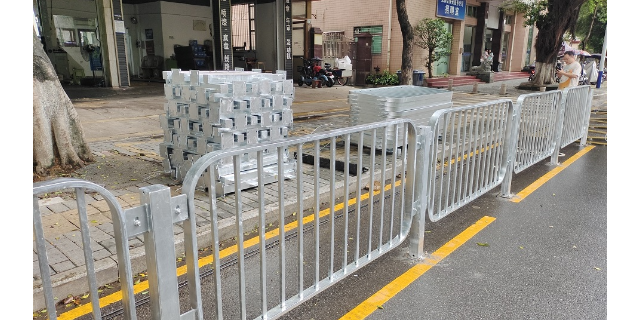 云浮抗紫外线深标护栏 深圳市华羽交通设施工程供应