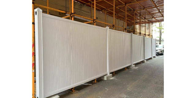 PVC隔离围墙材料 深圳市华羽交通设施工程供应
