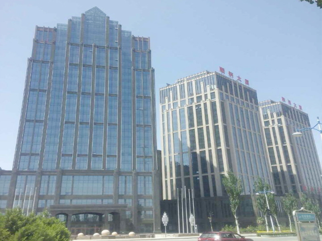 银川三层夹胶玻璃生产厂家 宁夏丽秋玻璃科技供应