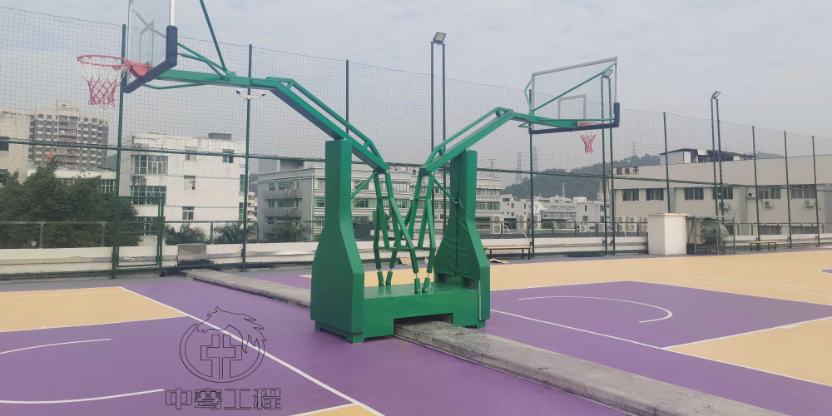 肇庆运动场篮球场施工队 欢迎咨询 广东中骞工程供应;