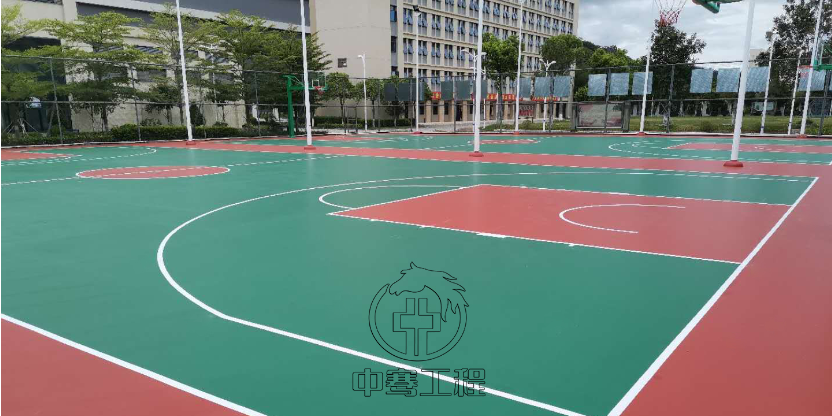 清远丙烯酸篮球场造价 来电咨询 广东中骞工程供应