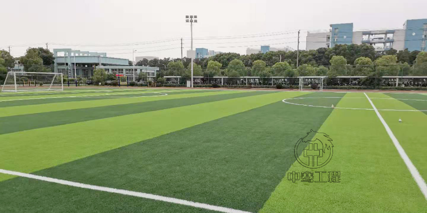 阳江建一个足球场