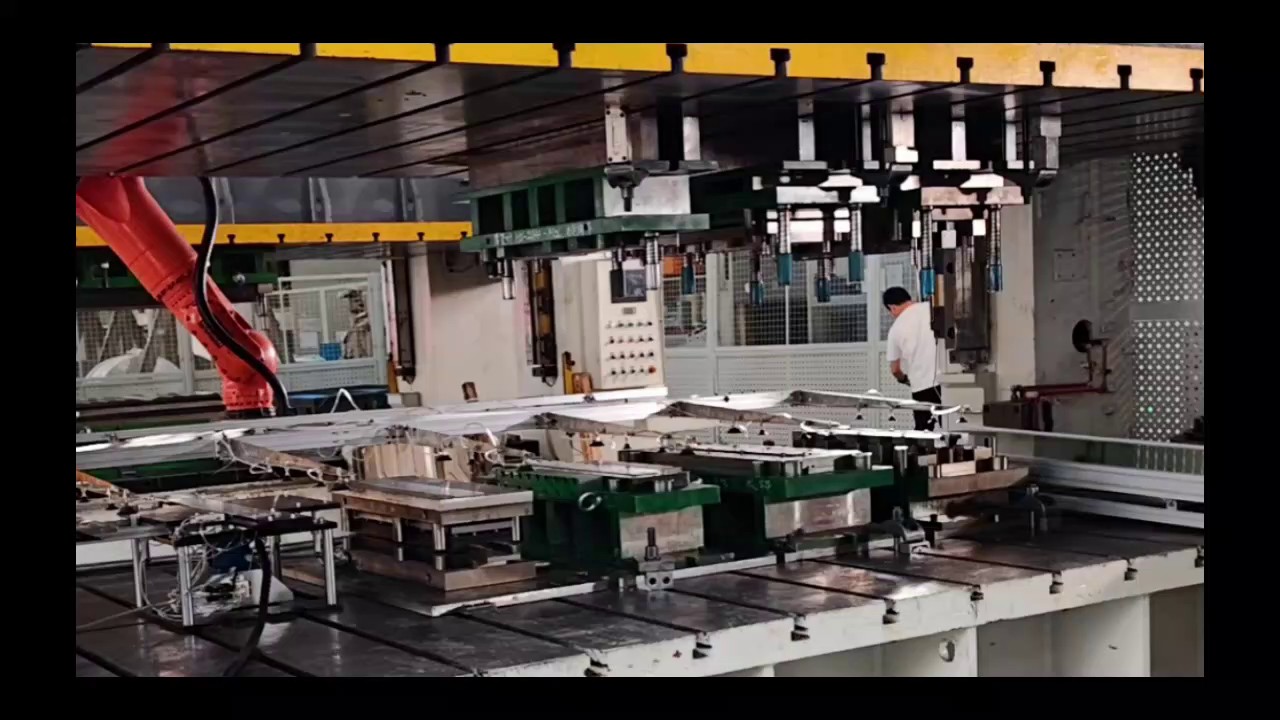 杭州工业机器人激光切割,工业机器人