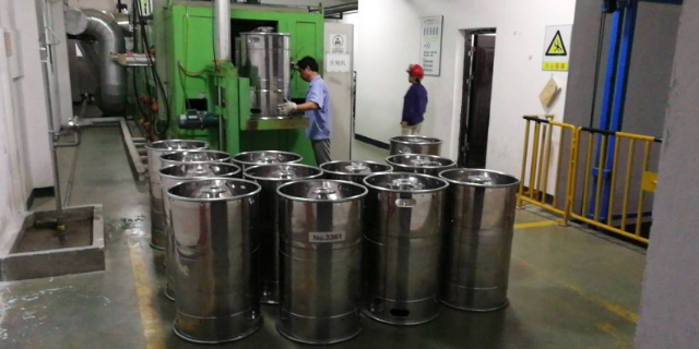 安徽吨桶清洗设备厂家 江阴市中庆机械供应