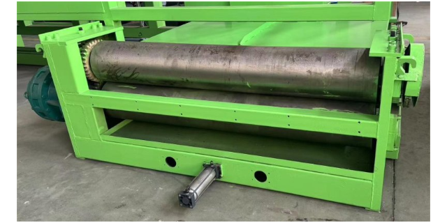 新疆全自動鐵桶制造設備生產商 江陰市中慶機械供應
