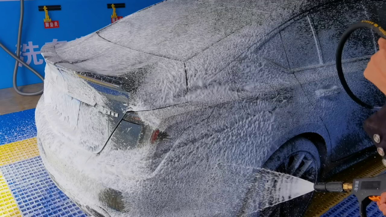 天水洗车液伤车,洗车液