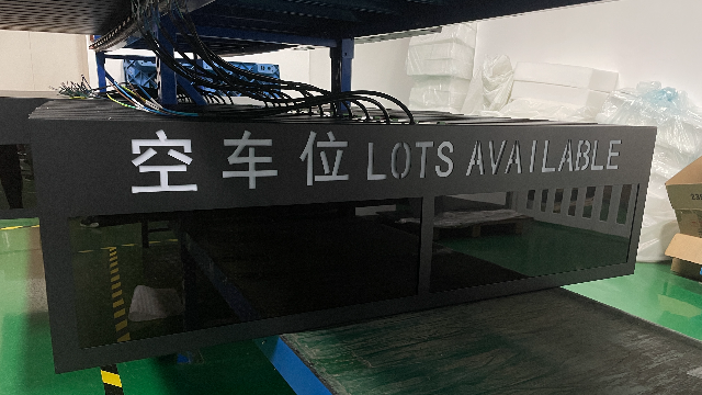 杭州双向引导屏安装高度 杭州海炫科技供应