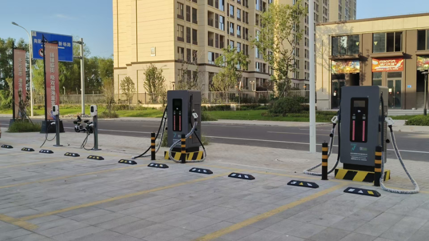 惠山區(qū)電動(dòng)汽車充電樁 智能充電樁 無錫天誠智能充電設(shè)備供應(yīng)