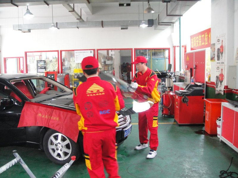 上海小型汽车玻璃 来电咨询 上海车功坊智能供应