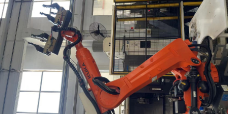 海南悬臂机器人生产线定制,机器人生产线